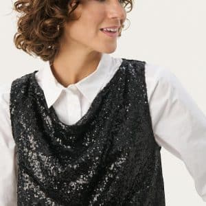 Part Two MalikkaPW Top Black