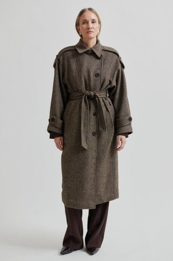 Second Female Emi Coat Delicioso