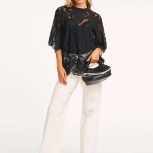 HAUTE L’AMITIÉ Curvey Lace Hem Tee Black